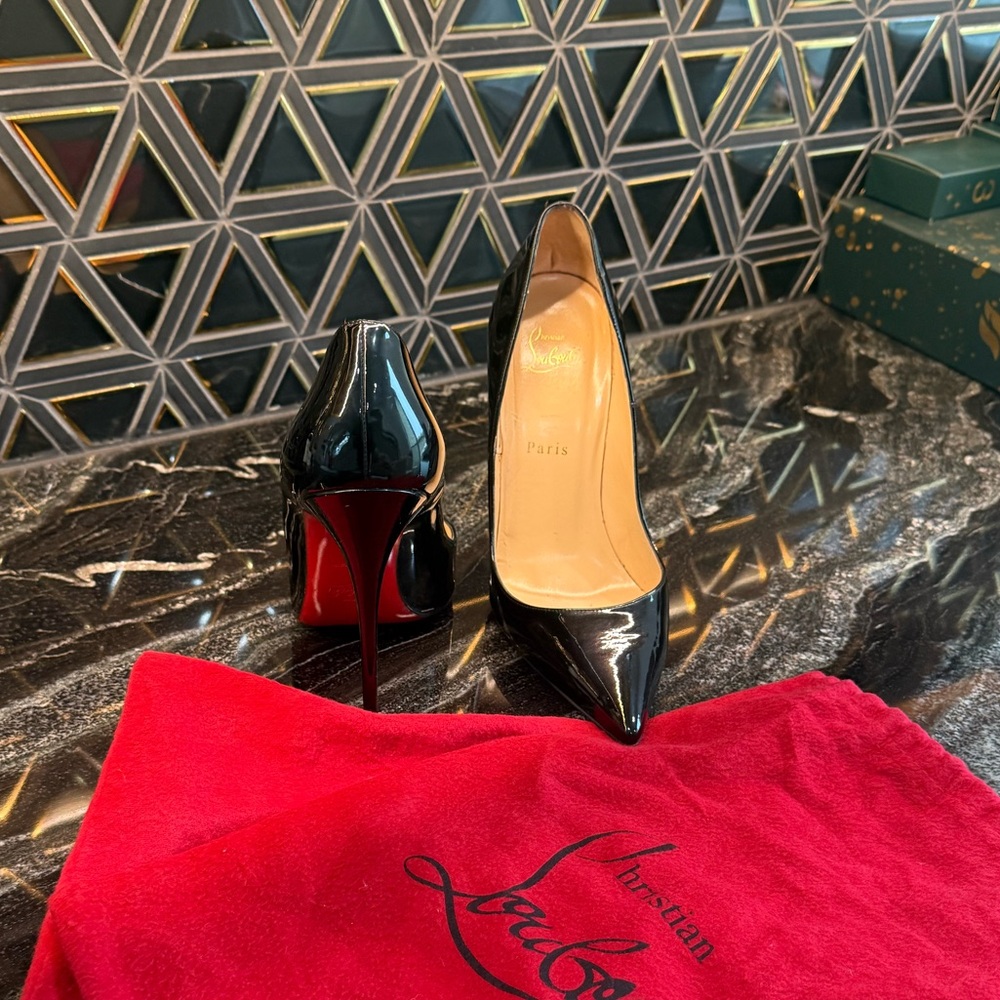 Christian Louboutin Glossy Black Heels with Red Soles - Picture 3 of 15